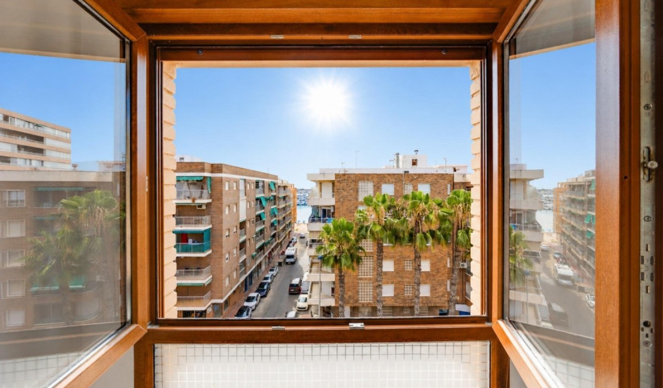 Herverkoop - Appartement / Flat - Playa del Acequion
