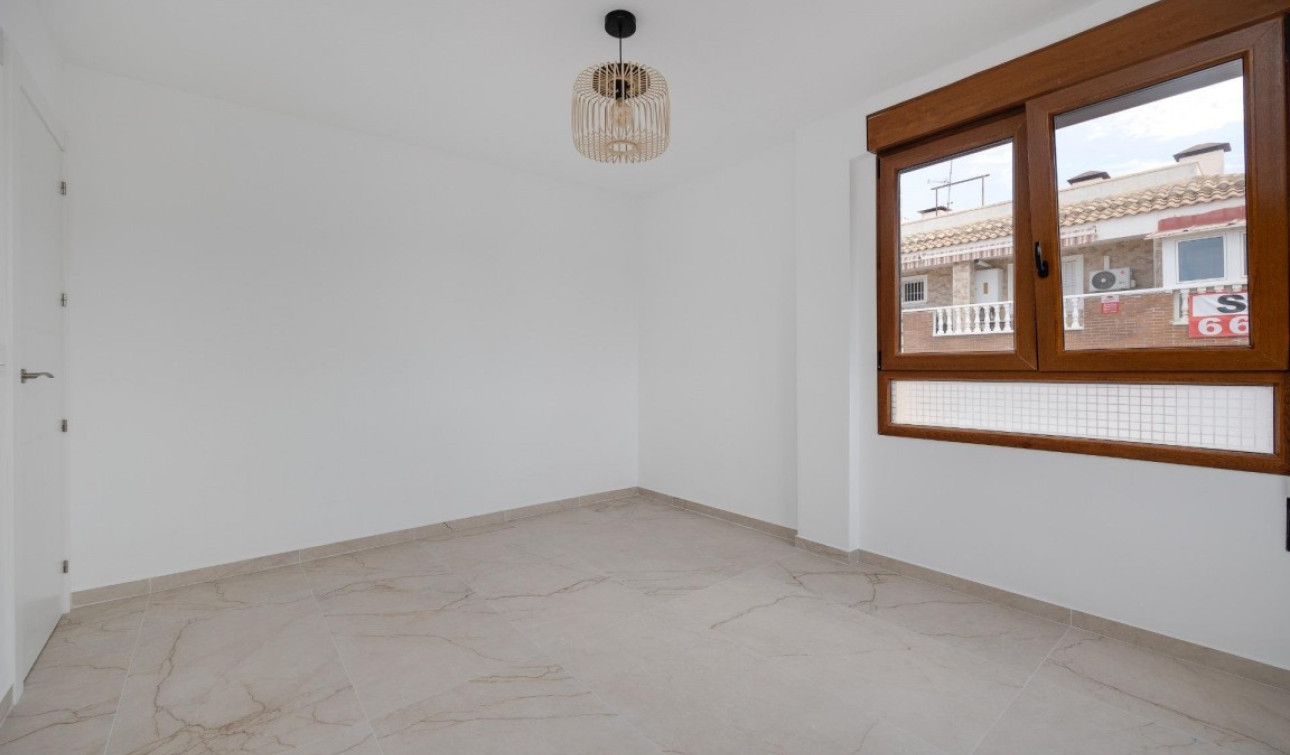 Herverkoop - Appartement / Flat - Playa del Acequion