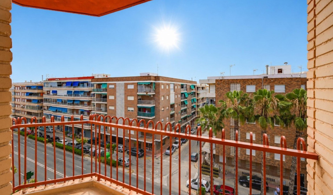 Herverkoop - Appartement / Flat - Playa del Acequion