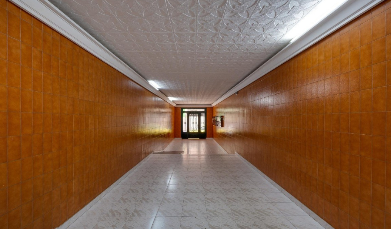 Herverkoop - Appartement / Flat - Playa del Acequion