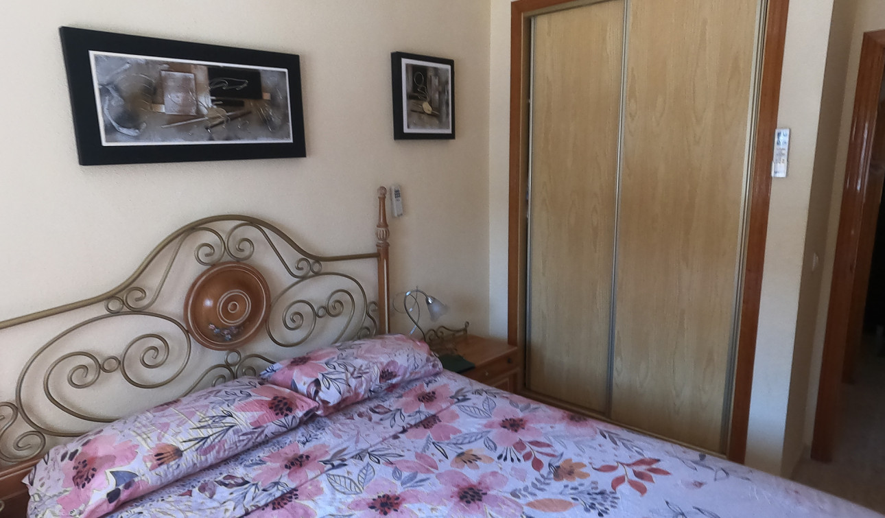 Herverkoop - Appartement / Flat - Playa Flamenca