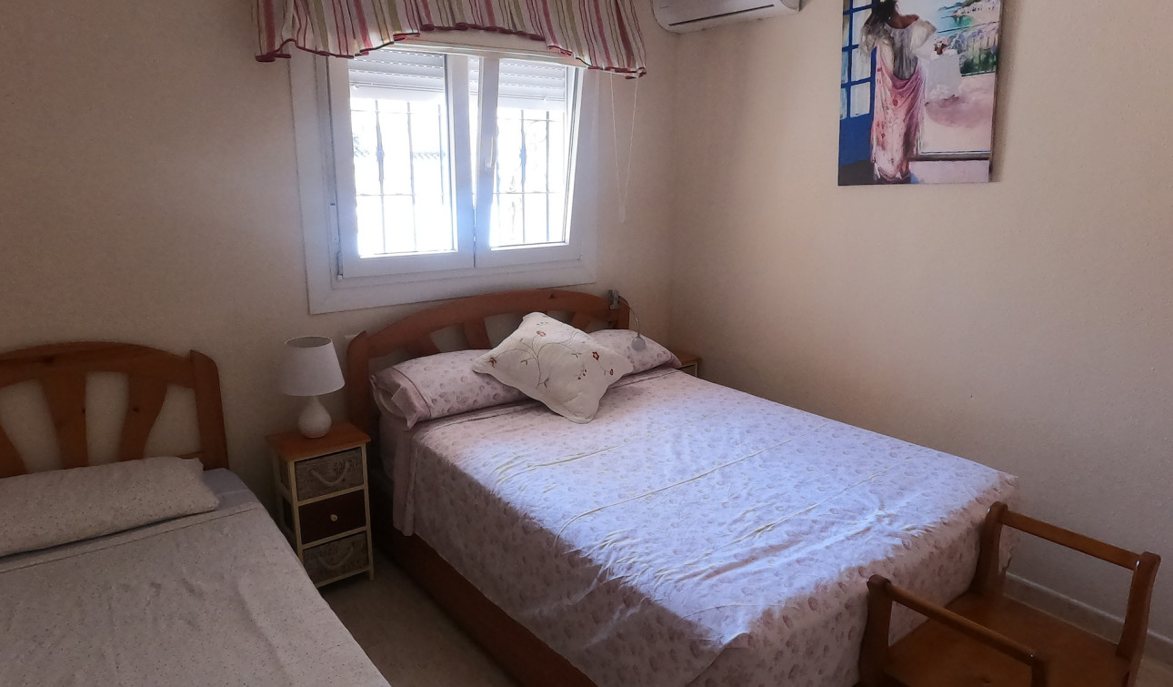 Herverkoop - Appartement / Flat - Playa Flamenca