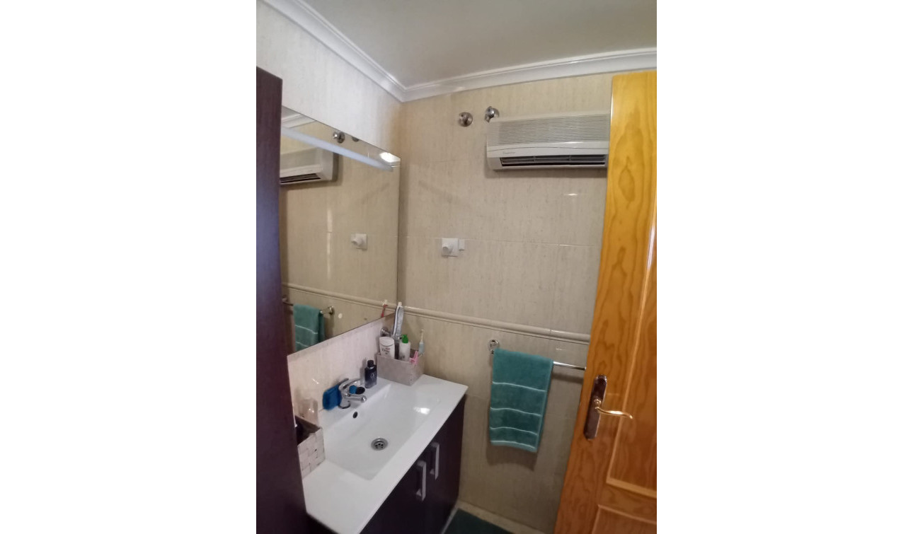 Herverkoop - Appartement / Flat - Playa Flamenca