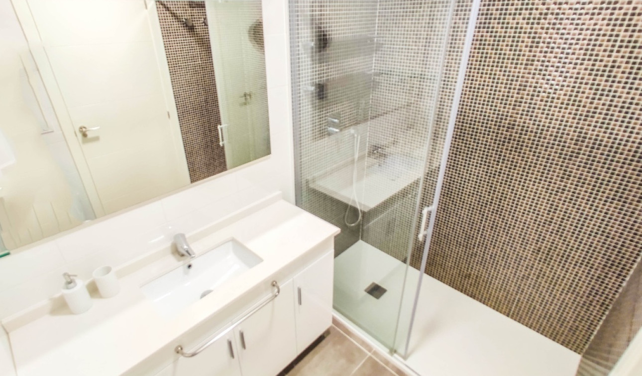 Herverkoop - Appartement / Flat - Punta Prima