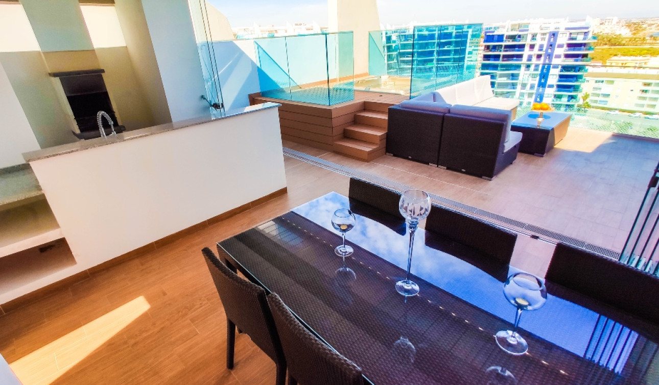 Herverkoop - Appartement / Flat - Punta Prima