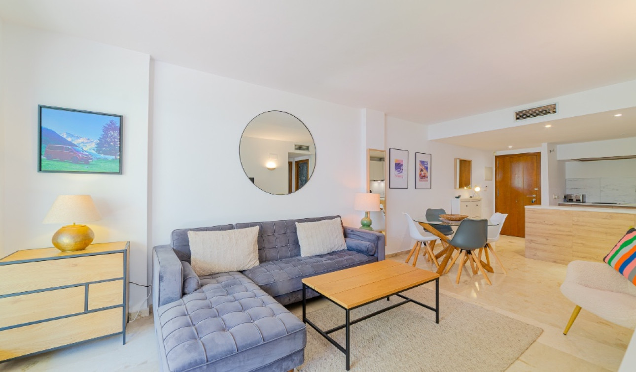 Herverkoop - Appartement / Flat - Punta Prima