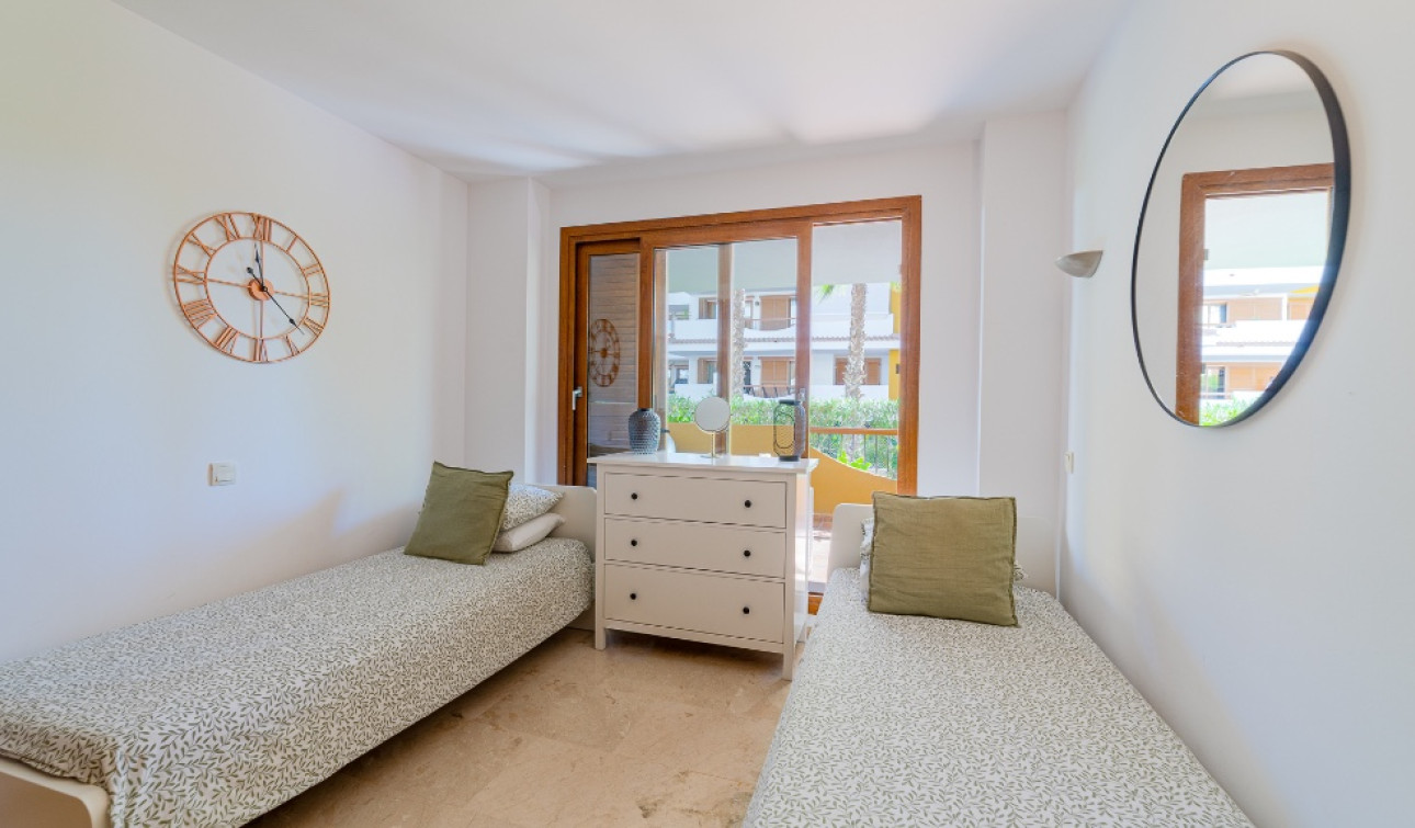 Herverkoop - Appartement / Flat - Punta Prima