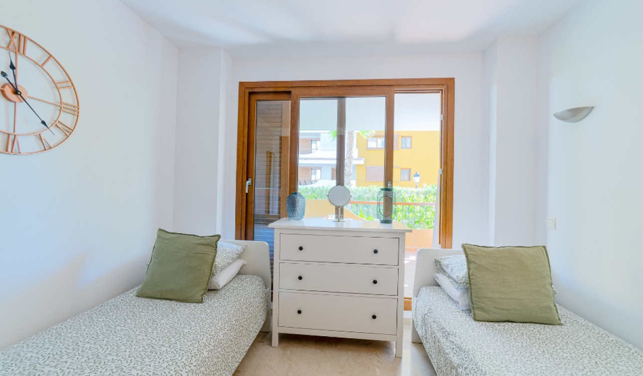 Herverkoop - Appartement / Flat - Punta Prima