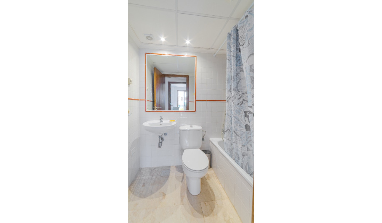 Herverkoop - Appartement / Flat - Punta Prima