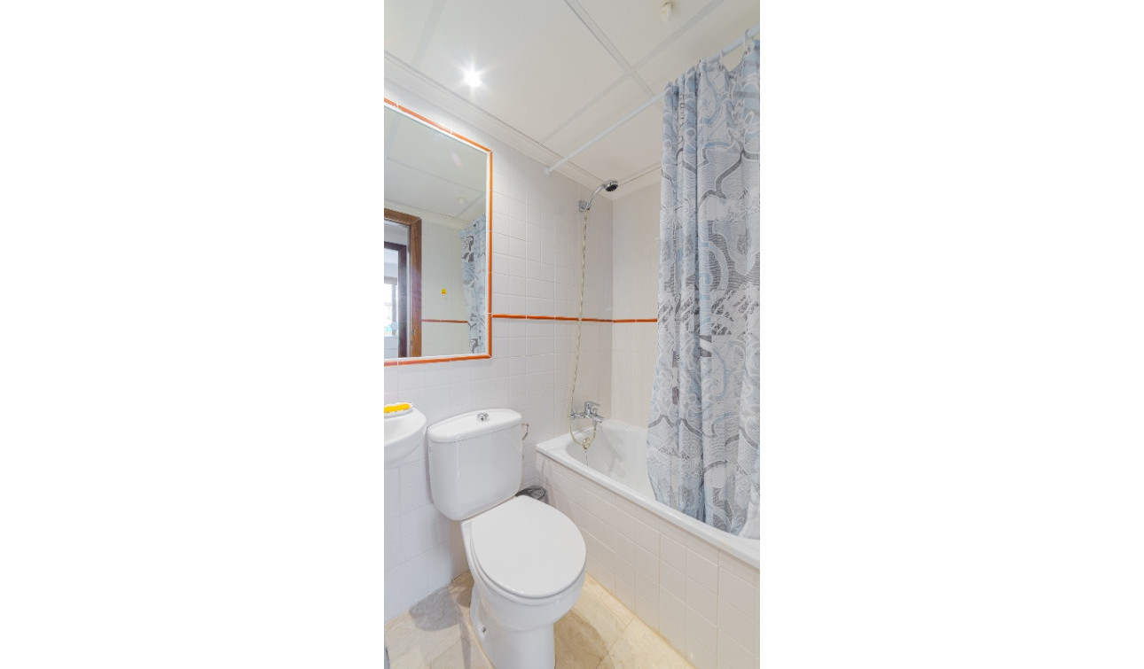 Herverkoop - Appartement / Flat - Punta Prima