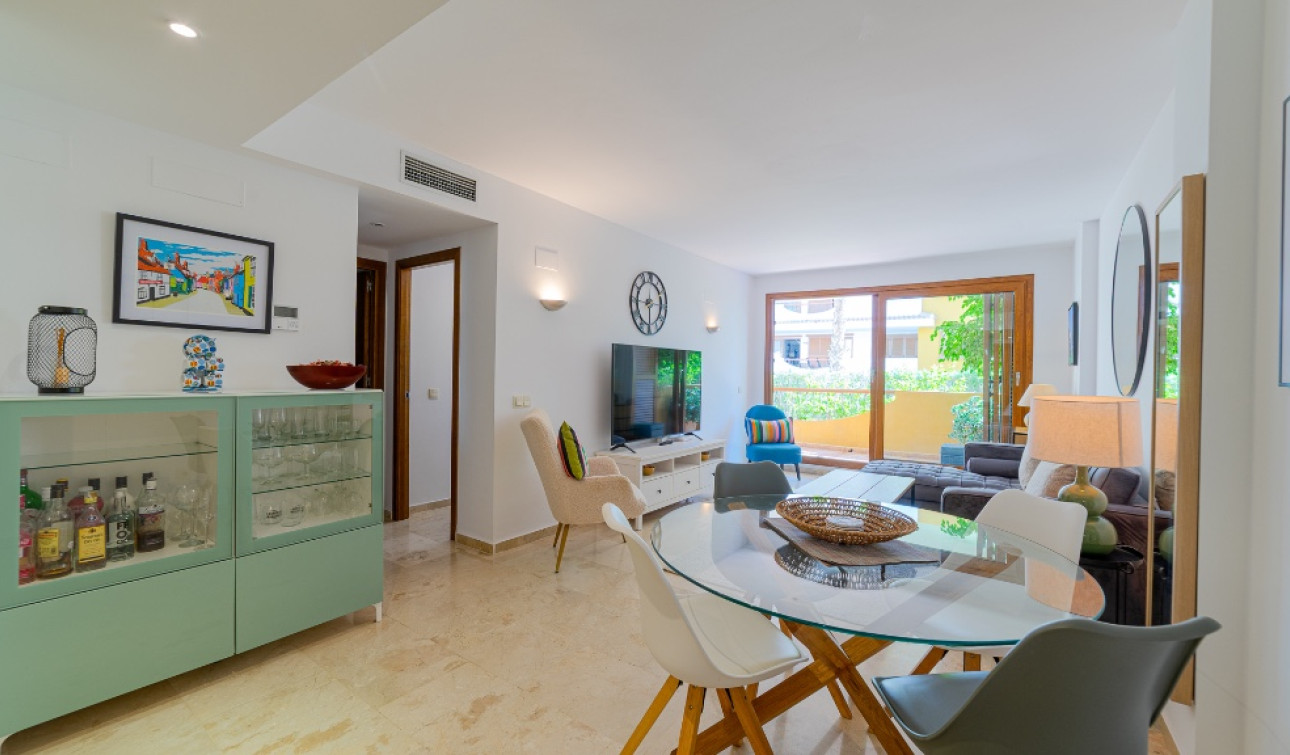 Herverkoop - Appartement / Flat - Punta Prima