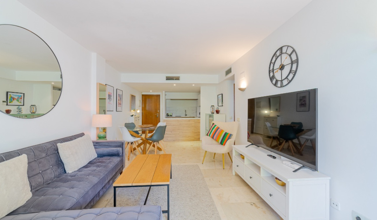 Herverkoop - Appartement / Flat - Punta Prima