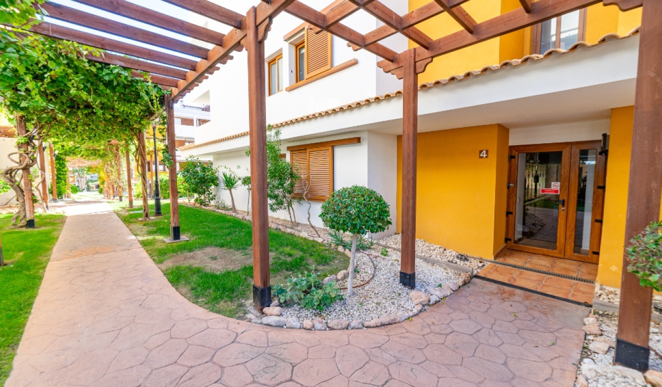 Herverkoop - Appartement / Flat - Punta Prima