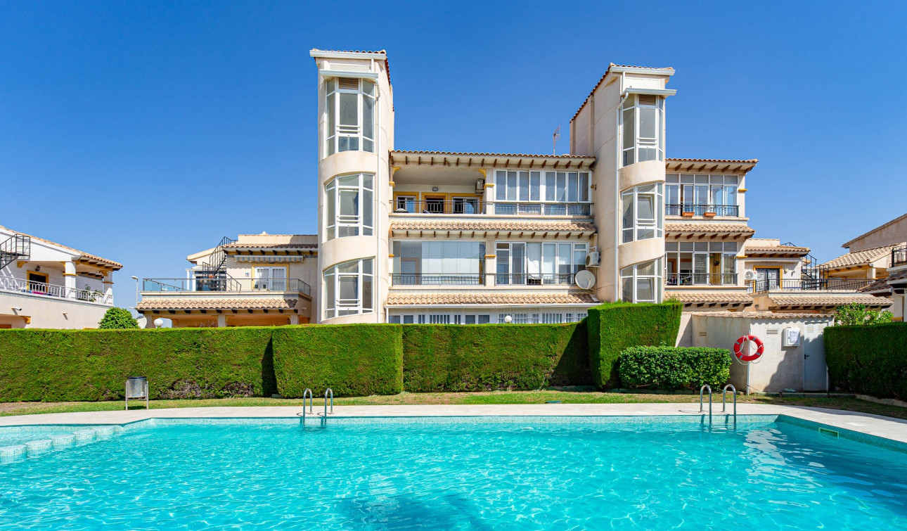 Herverkoop - Appartement / Flat - Punta Prima