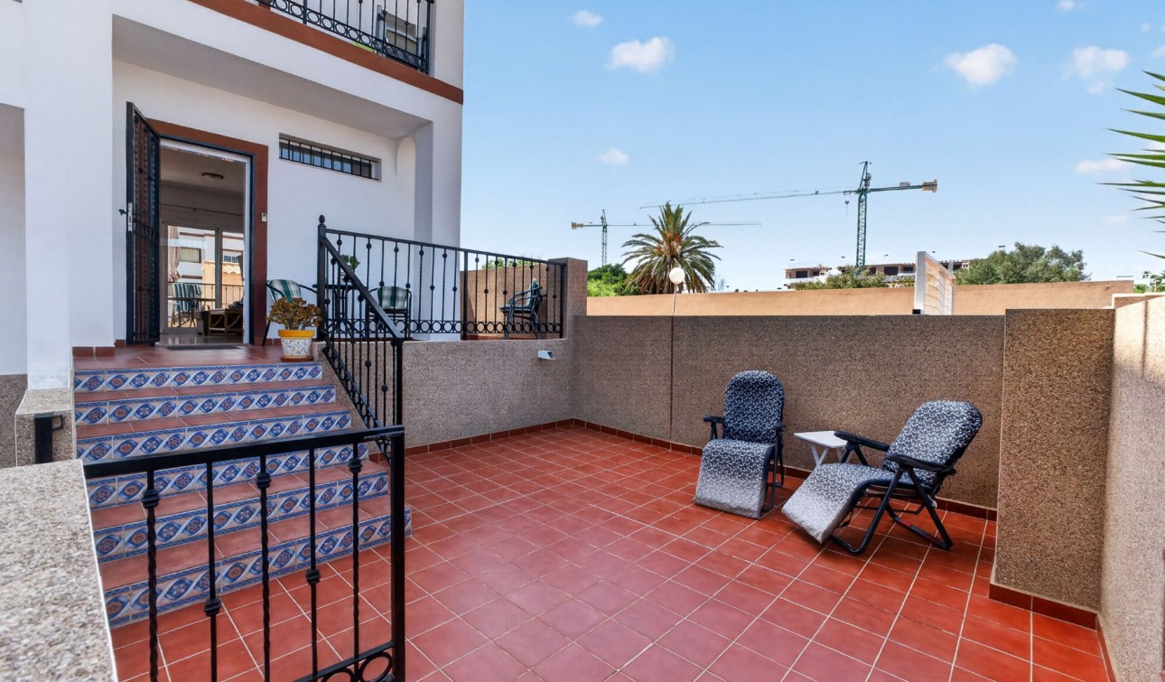Herverkoop - Appartement / Flat - Punta Prima
