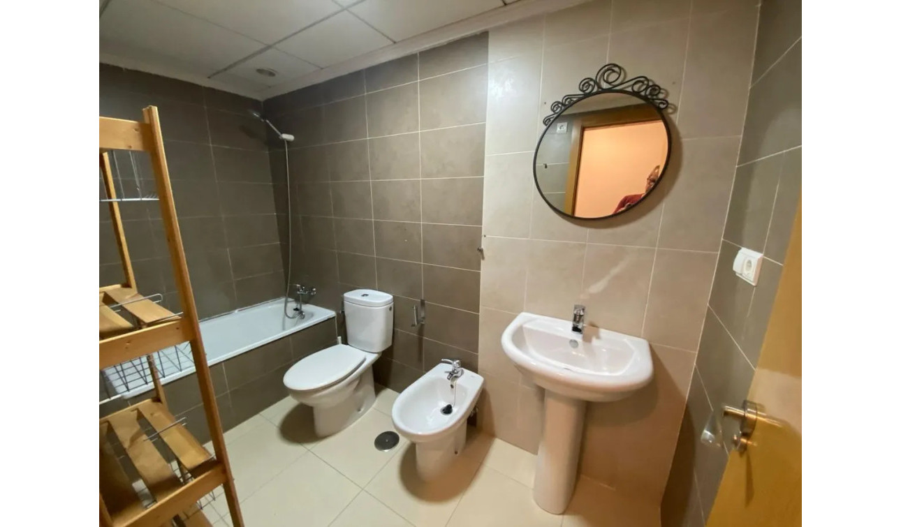 Herverkoop - Appartement / Flat - Redován - PUEBLO