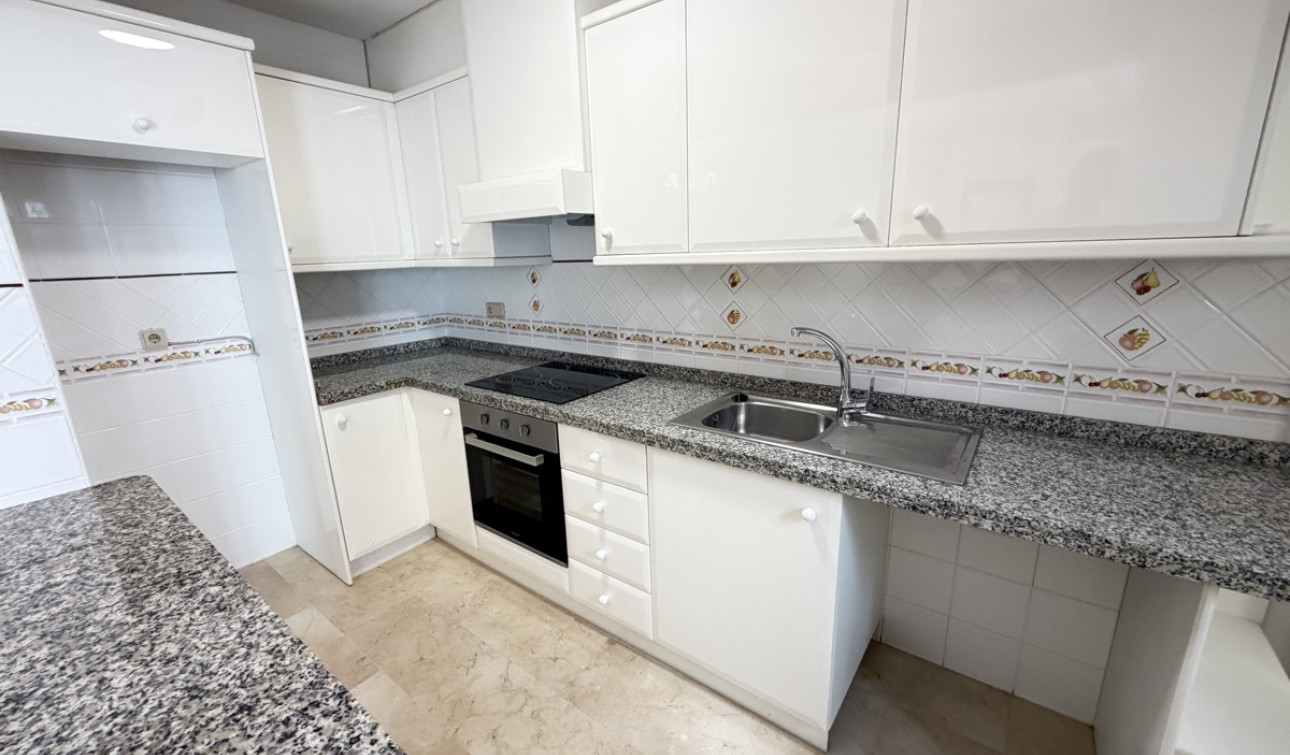 Herverkoop - Appartement / Flat - Rioja