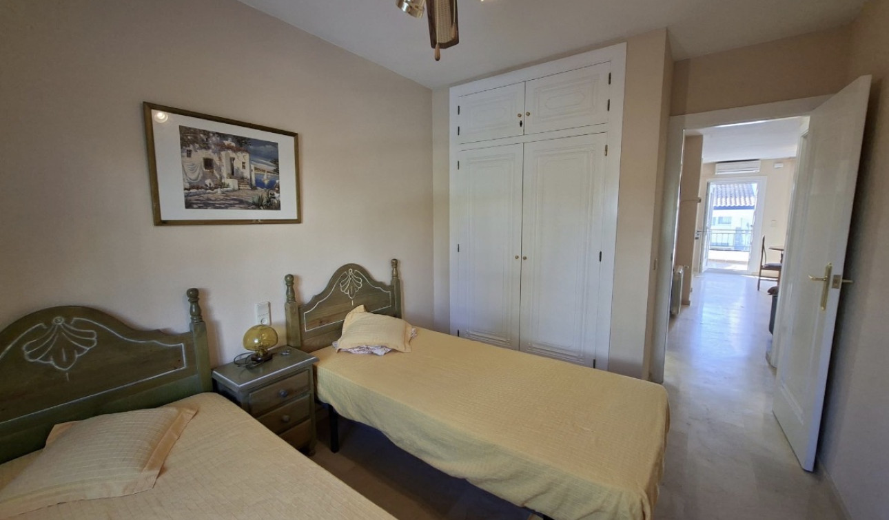 Herverkoop - Appartement / Flat - Rioja
