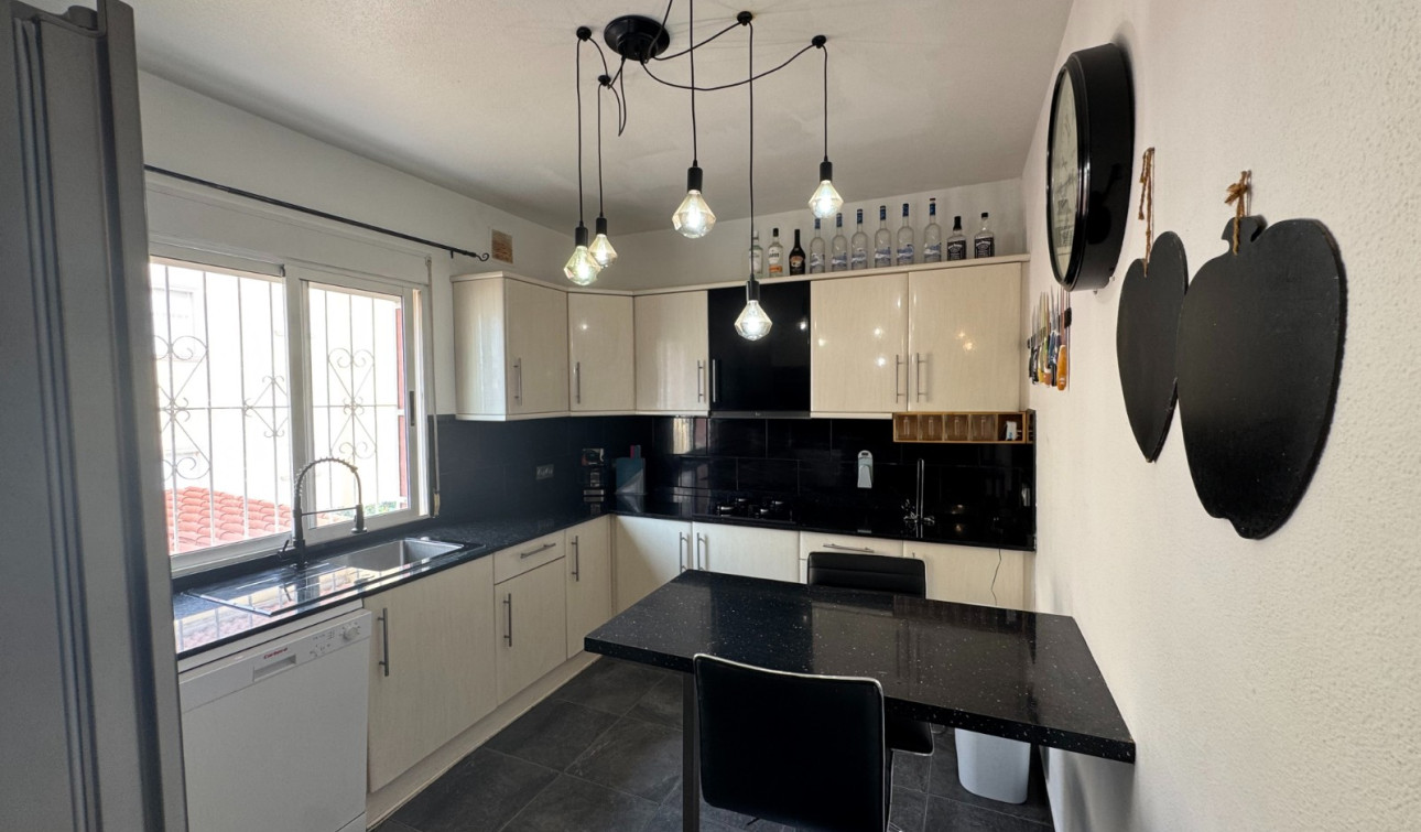 Herverkoop - Appartement / Flat - San Miguel de Salinas - El Galán