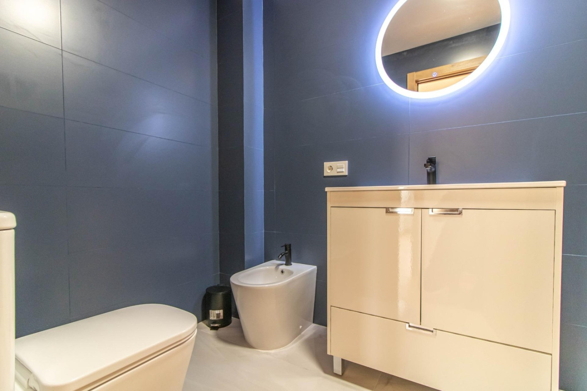 Herverkoop - Appartement / Flat - Torrevieja - Acequion