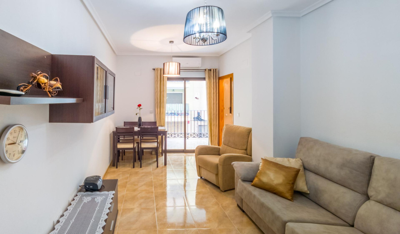 Herverkoop - Appartement / Flat - Torrevieja - Acequion