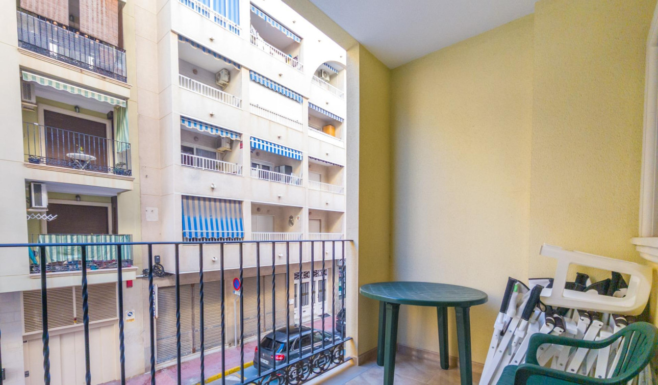 Herverkoop - Appartement / Flat - Torrevieja - Acequion