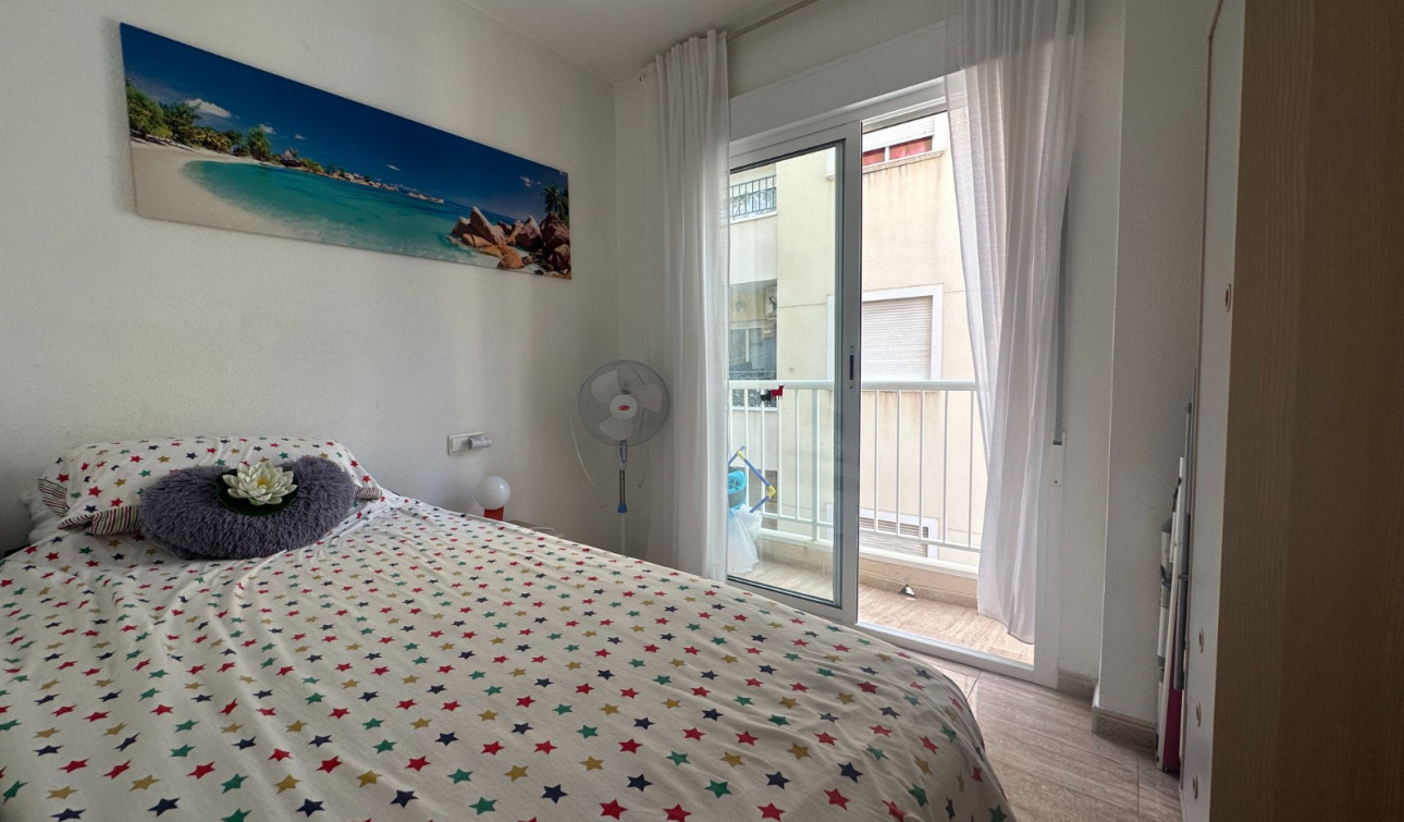 Herverkoop - Appartement / Flat - Torrevieja - Acequion