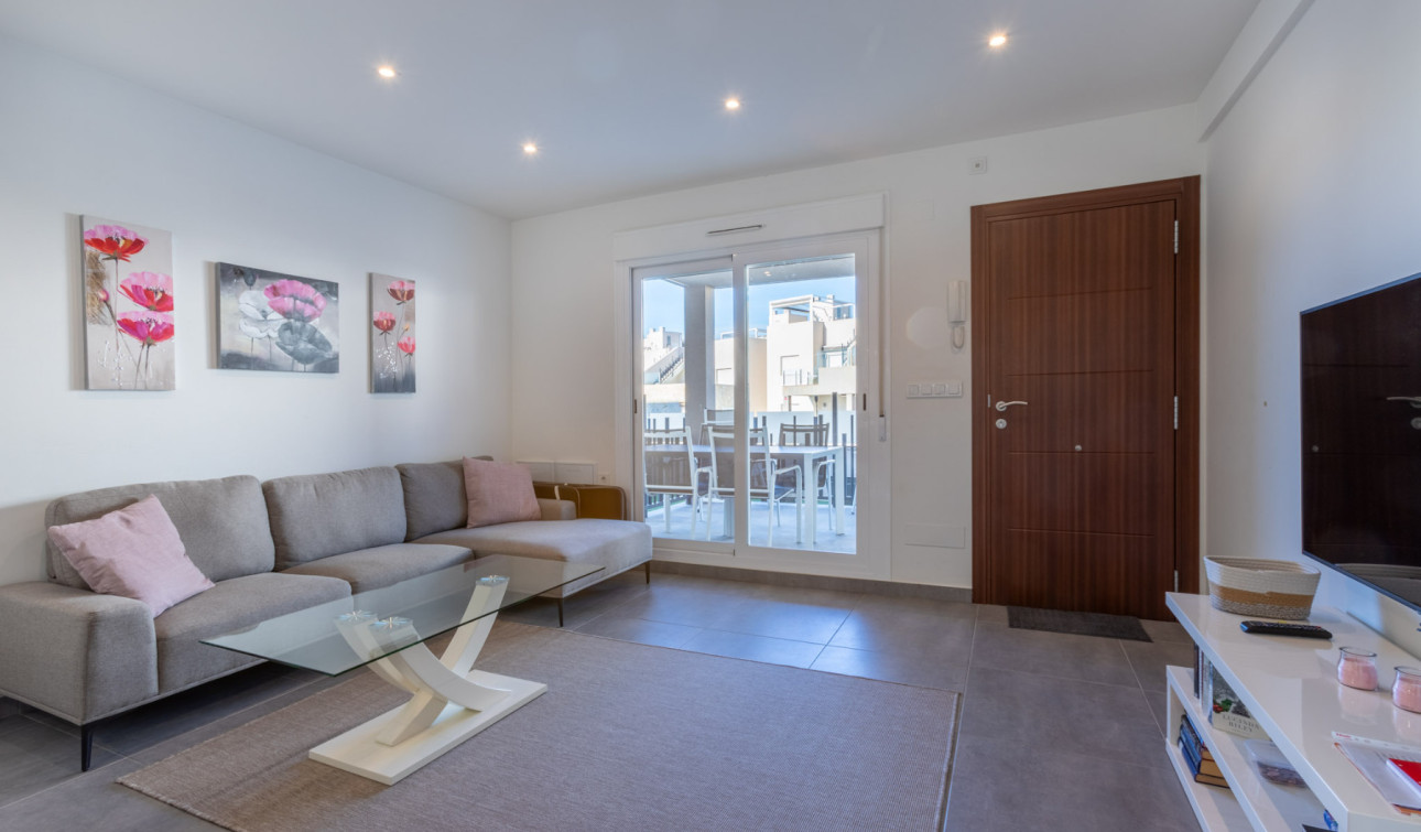 Herverkoop - Appartement / Flat - Torrevieja - Aguas Nuevas