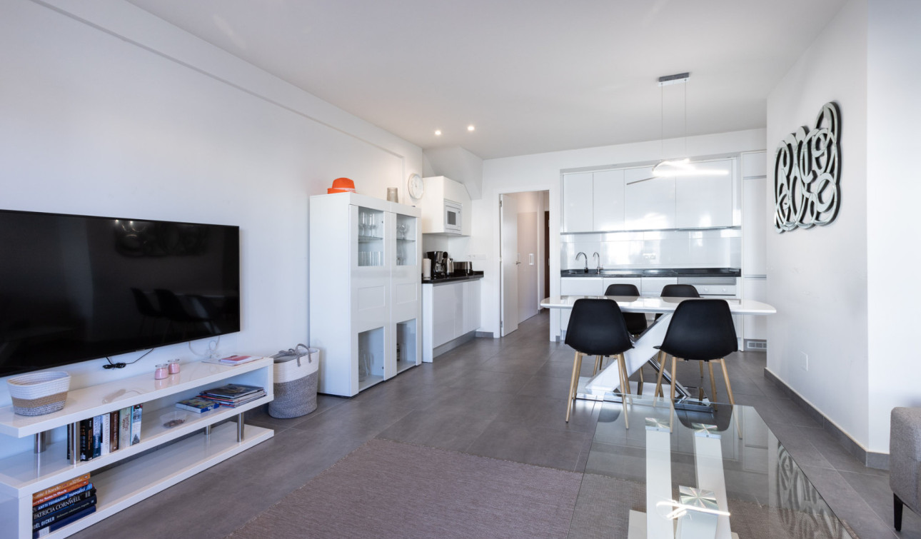 Herverkoop - Appartement / Flat - Torrevieja - Aguas Nuevas