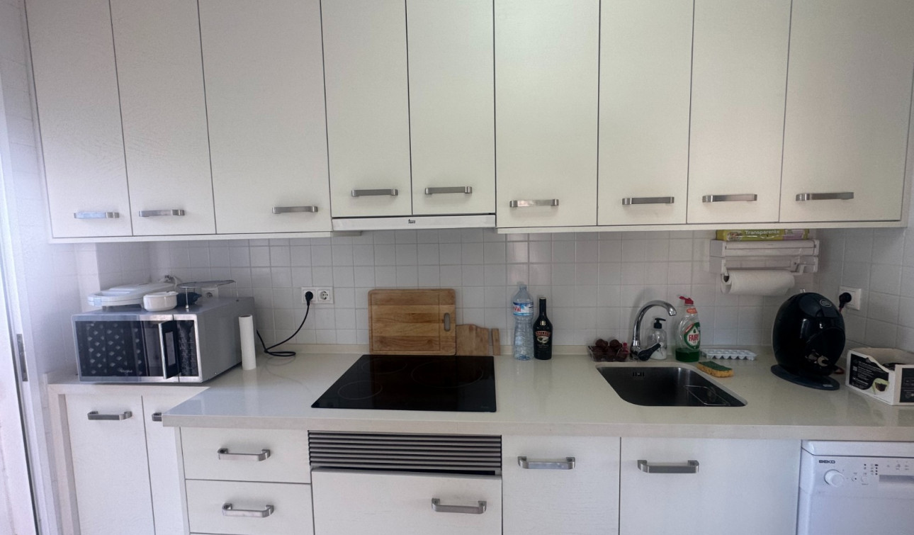 Herverkoop - Appartement / Flat - Torrevieja - Aguas Nuevas