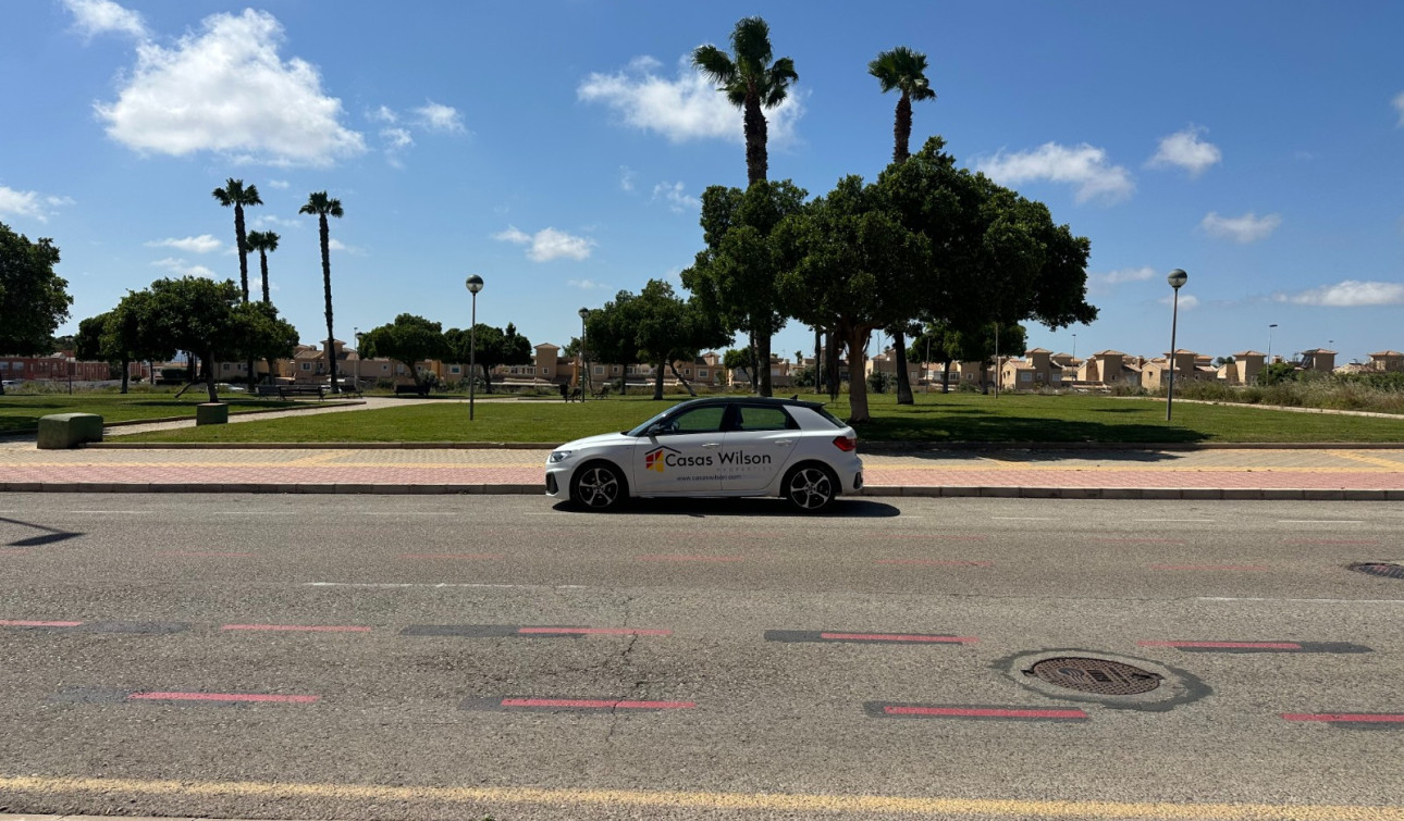 Herverkoop - Appartement / Flat - Torrevieja - Aguas Nuevas