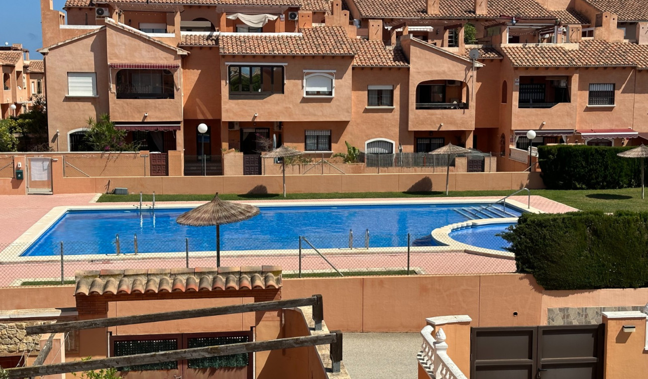 Herverkoop - Appartement / Flat - Torrevieja - Aguas Nuevas