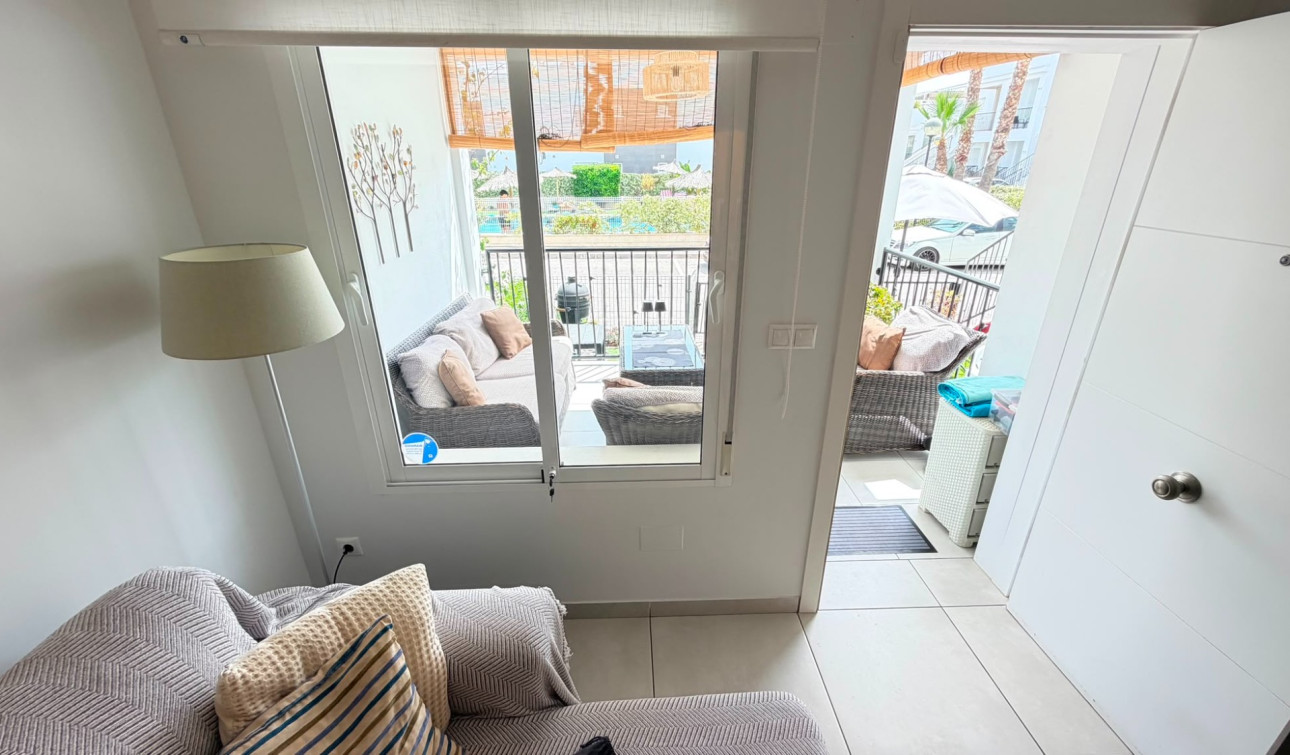 Herverkoop - Appartement / Flat - Torrevieja - Aguas Nuevas