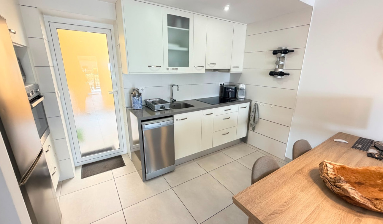 Herverkoop - Appartement / Flat - Torrevieja - Aguas Nuevas