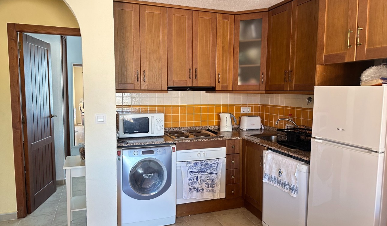 Herverkoop - Appartement / Flat - Torrevieja - Aguas Nuevas