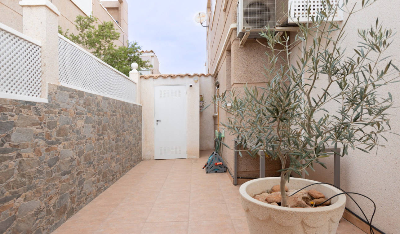 Herverkoop - Appartement / Flat - Torrevieja - Aguas Nuevas