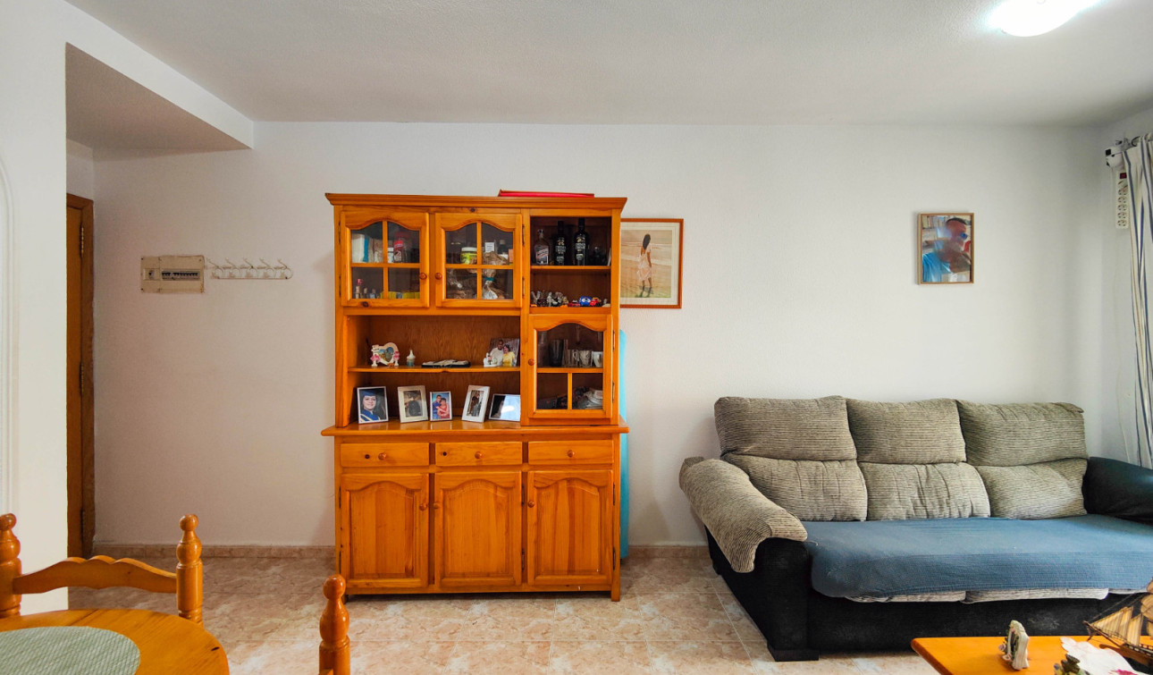 Herverkoop - Appartement / Flat - Torrevieja - Antonio Machado