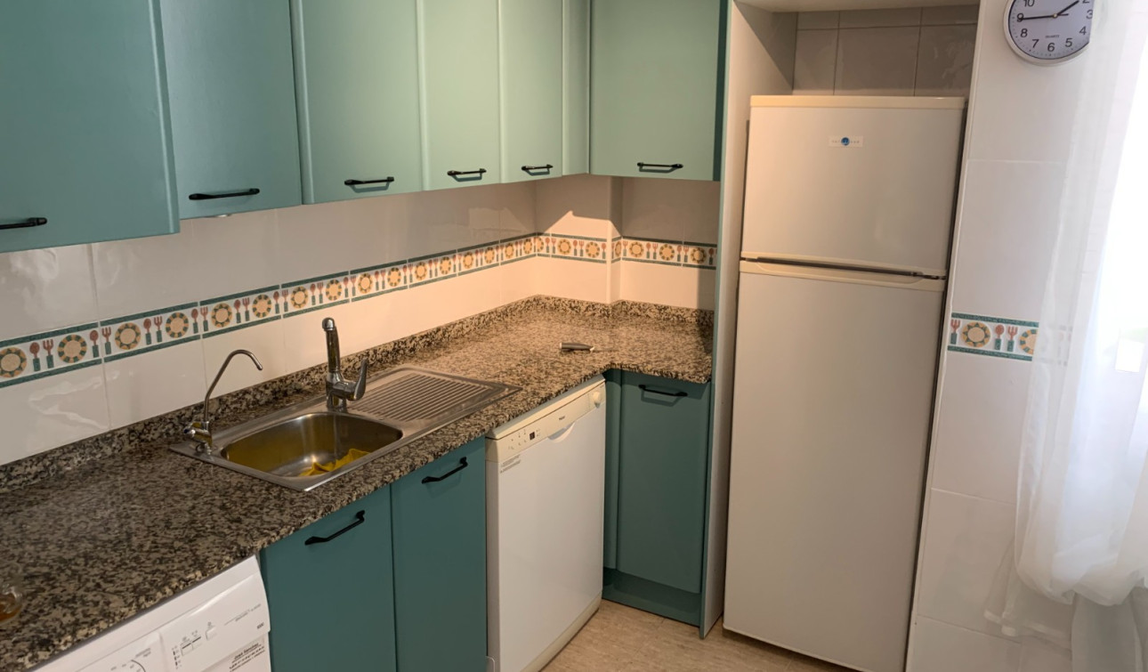 Herverkoop - Appartement / Flat - Torrevieja - Center