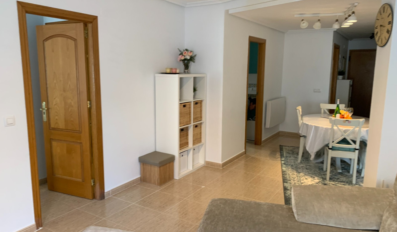 Herverkoop - Appartement / Flat - Torrevieja - Center