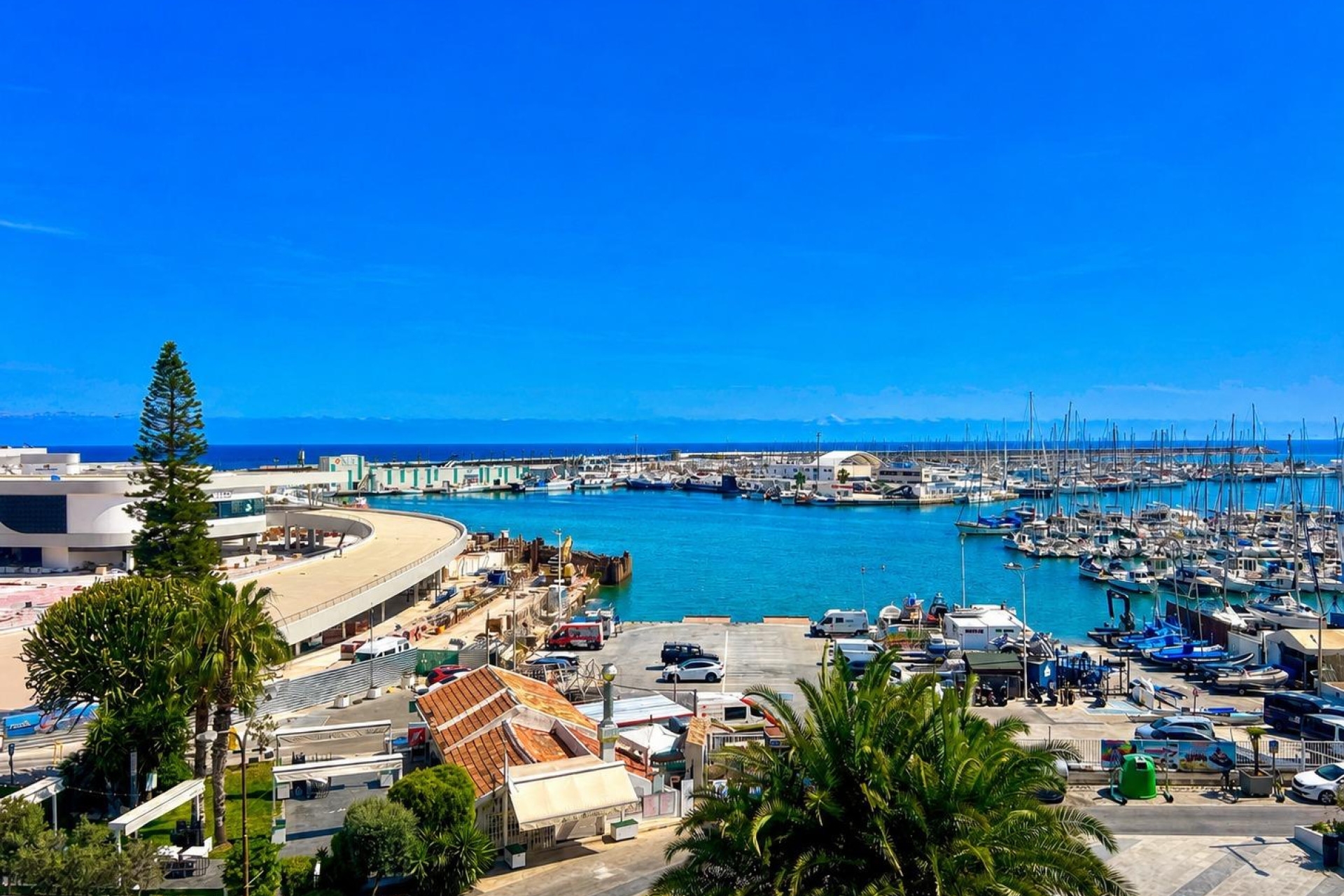 Herverkoop - Appartement / Flat - Torrevieja - Centro - Muelle Pesquero