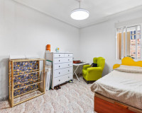 Herverkoop - Appartement / Flat - Torrevieja - Centro