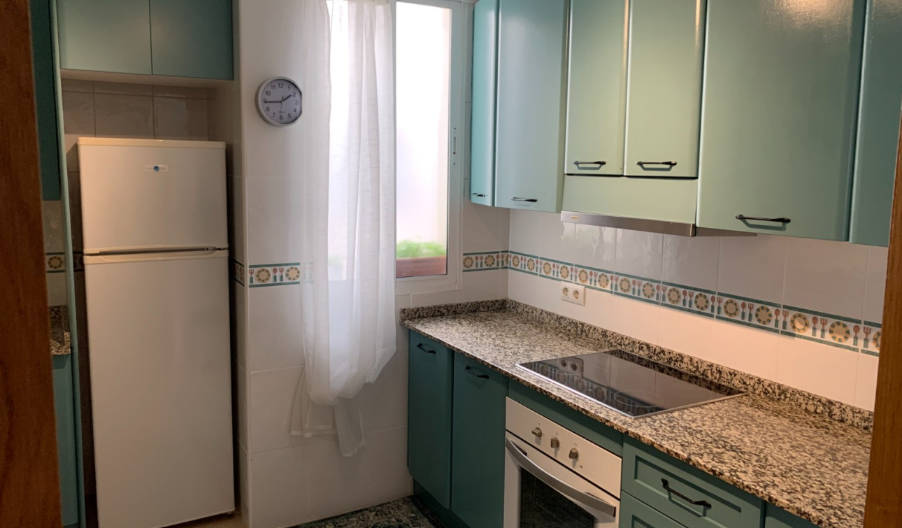 Herverkoop - Appartement / Flat - Torrevieja - Centro