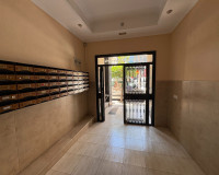 Herverkoop - Appartement / Flat - Torrevieja - Centro