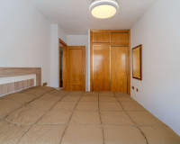Herverkoop - Appartement / Flat - Torrevieja - Centro