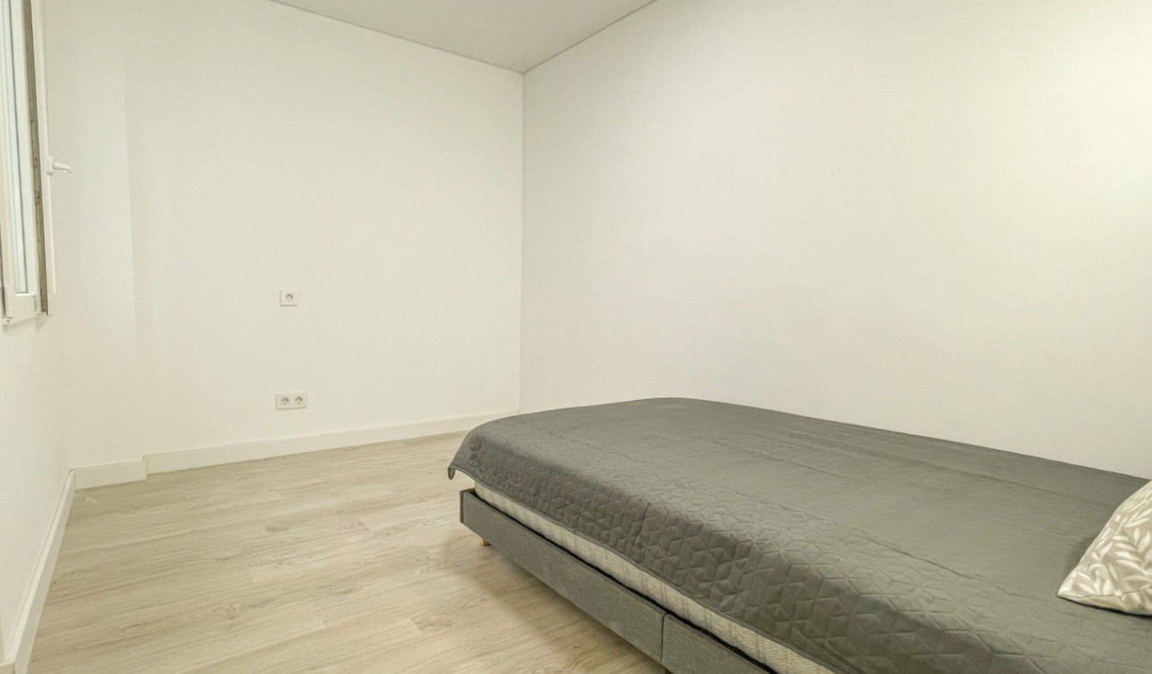 Herverkoop - Appartement / Flat - Torrevieja - El Acequión - Los Náufragos