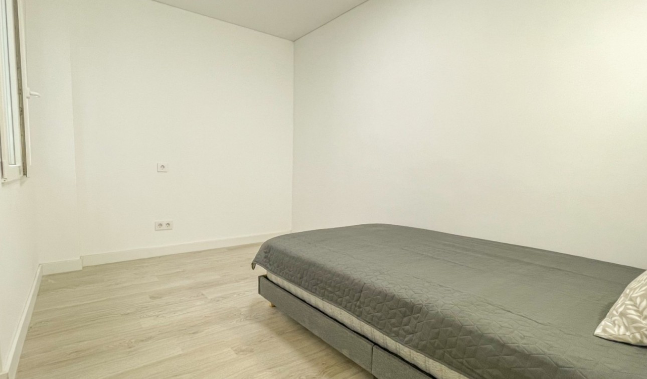 Herverkoop - Appartement / Flat - Torrevieja - El Acequión - Los Náufragos