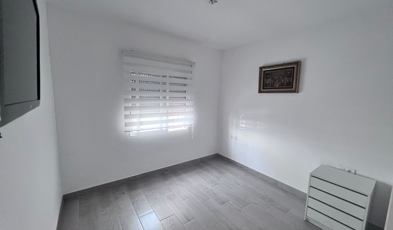 Herverkoop - Appartement / Flat - Torrevieja - El Limonar