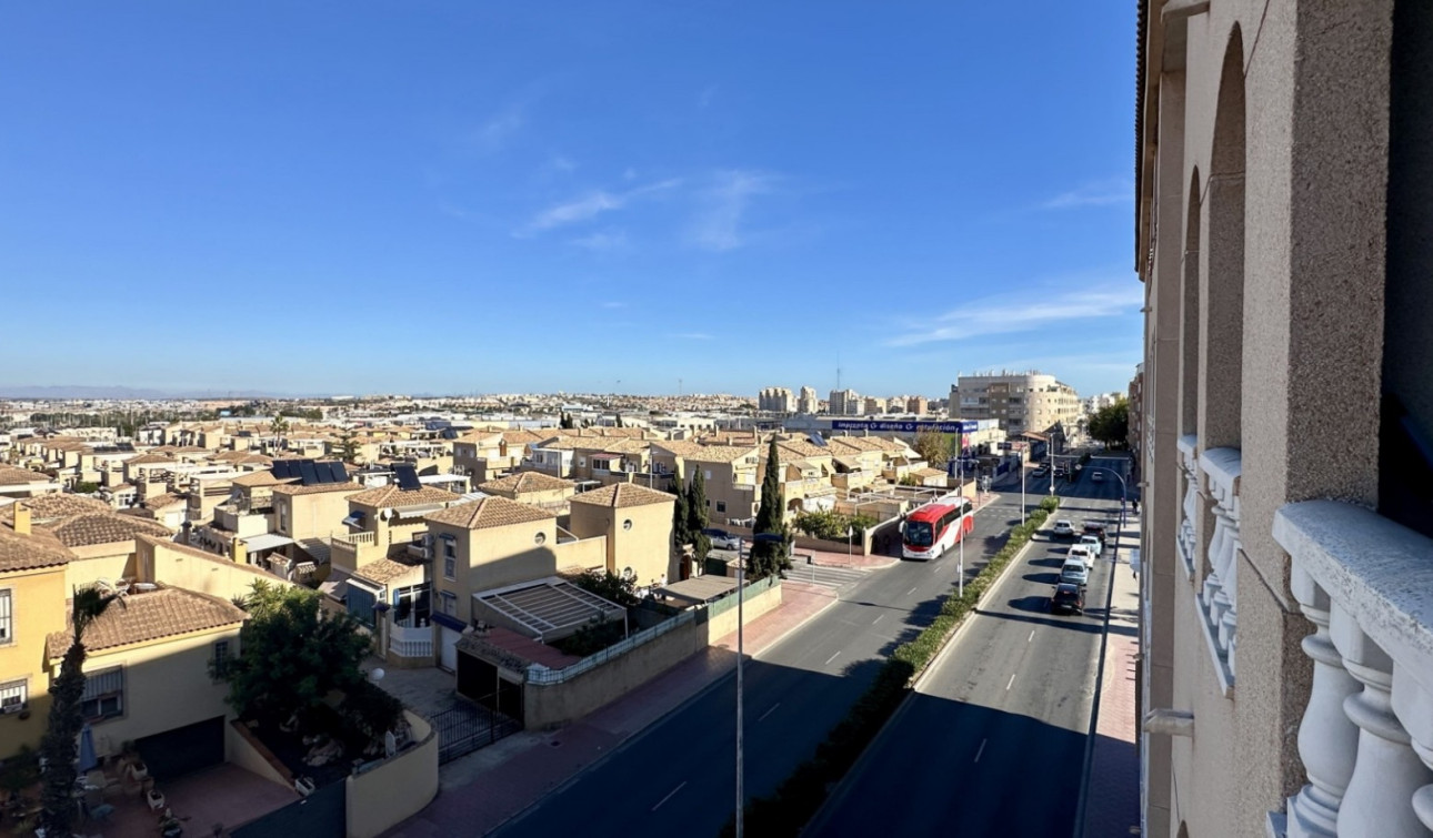 Herverkoop - Appartement / Flat - Torrevieja - El Molino