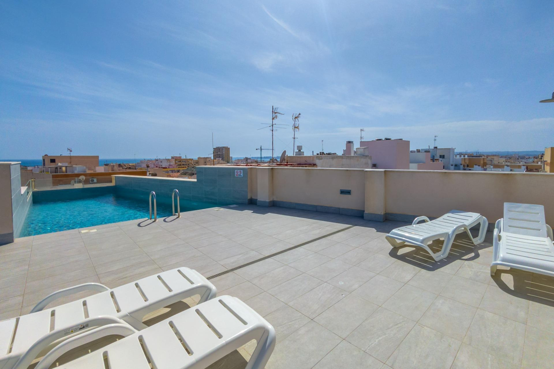 Herverkoop - Appartement / Flat - Torrevieja - Estacion de autobuses