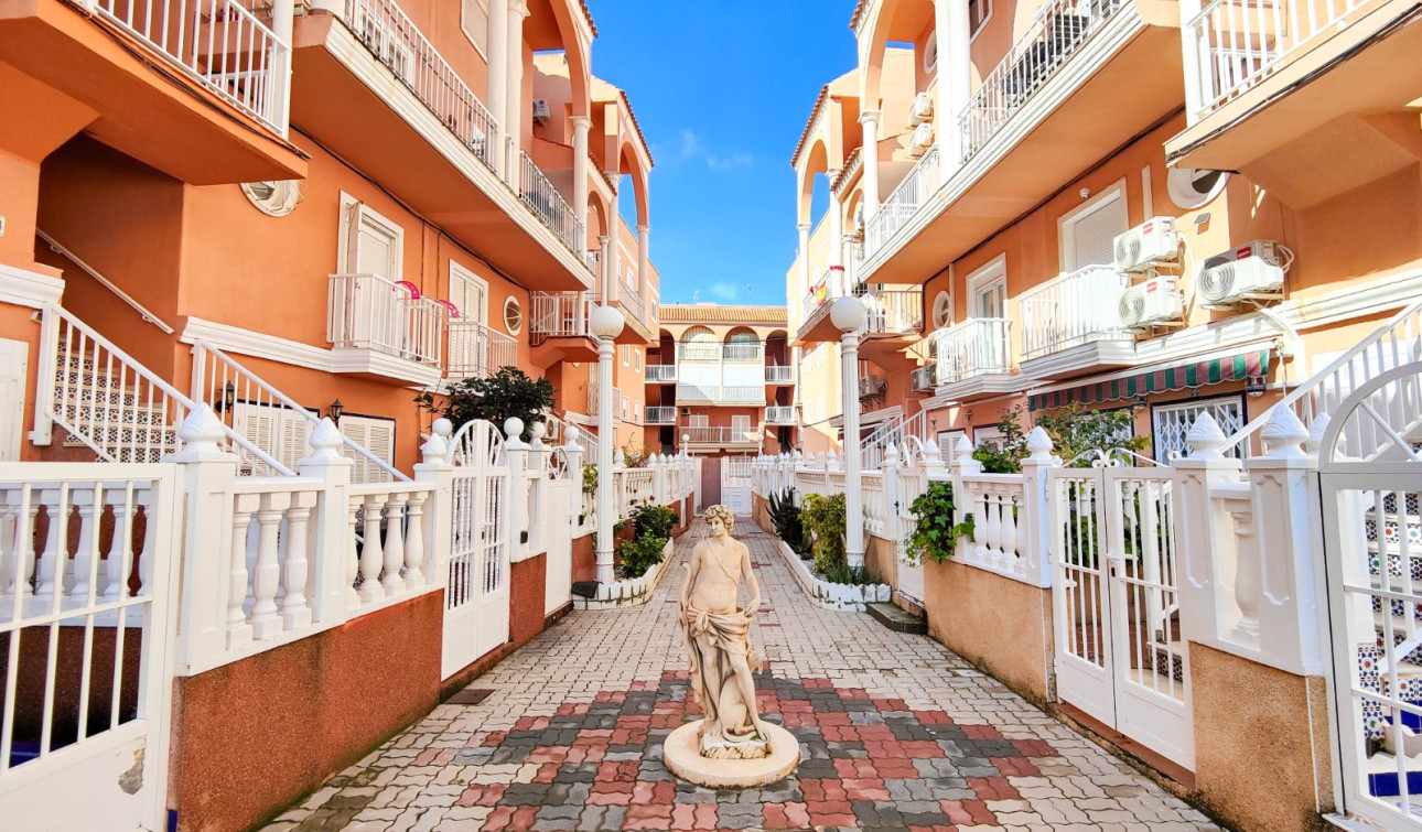 Herverkoop - Appartement / Flat - Torrevieja - La Mata